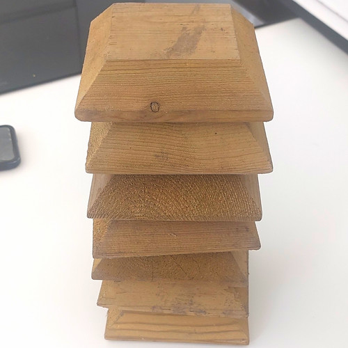 Wooden pyramid fence - wooden, caps
